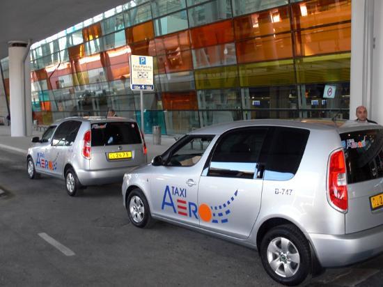 aiport taxi